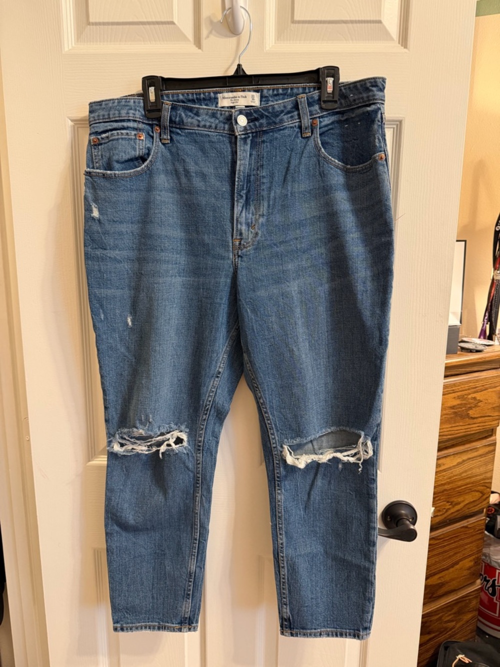 Abercrombie & Fitch Medium Blue High-Rise Skinny Jeans